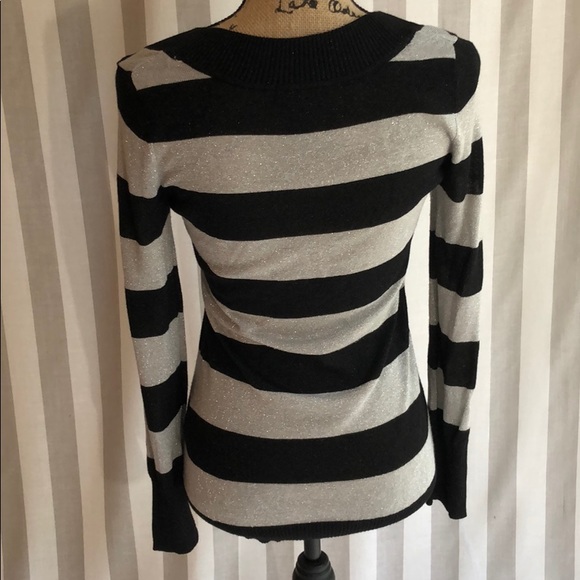 H&M black and silver sparkle sweater top - Picture 3 of 4